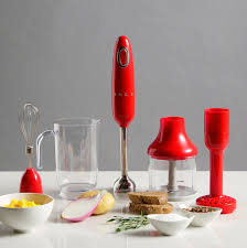 Batidora de mano con accesorios Smeg 50's style