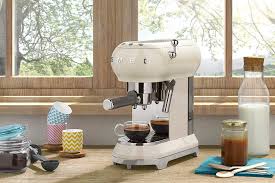 Cafetera Espresso Manual Smeg 50's style